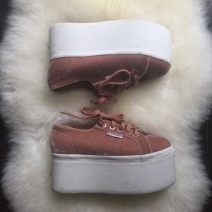 NWOT Superga Velvet Platform Sneakers Womens 6
